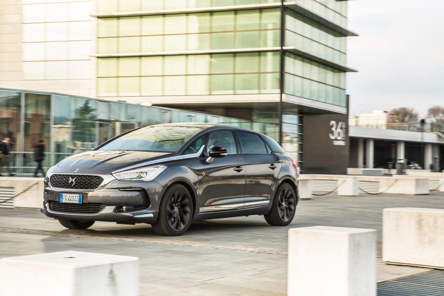  DS 5 Performance Line 2016 года  (фото 22 из 24)